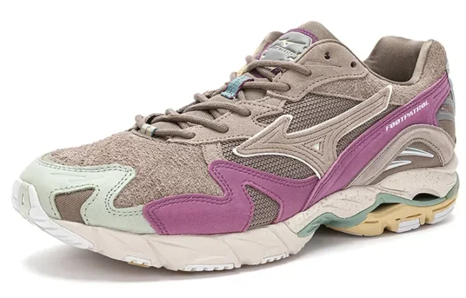 Footpatrol x Wave Rider 10 « Grey Rust »