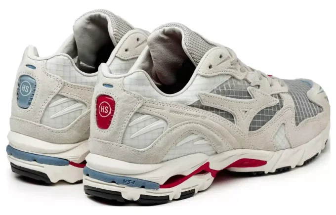 Highsnobiety x Wave Rider 10 « Duality & Balance »