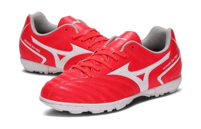 Mizuno Monarcida Neo Select II Soccer Training Shoes « Red »