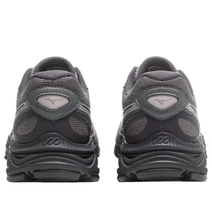 MIZUNO Racer V2 « Dark Grey »