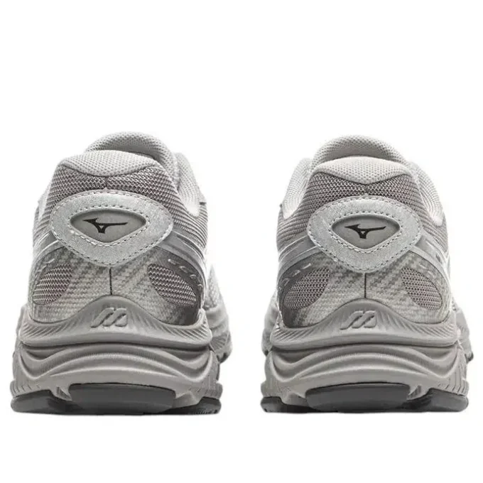 MIZUNO Racer V2 « Mist Grey »