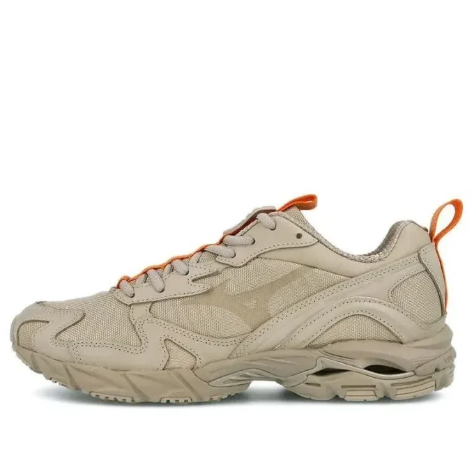 Mizuno x Beams Wave Rider 10 « Wood Ash »