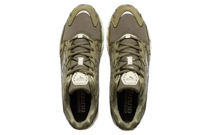Mizuno x Maharishi Wave Rider 10 « 97 « Fire Phoenix »