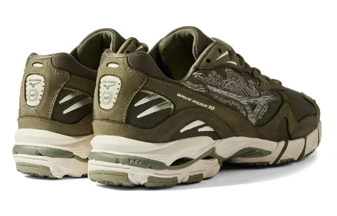 Mizuno x Maharishi Wave Rider 10 « 97 « Fire Phoenix »