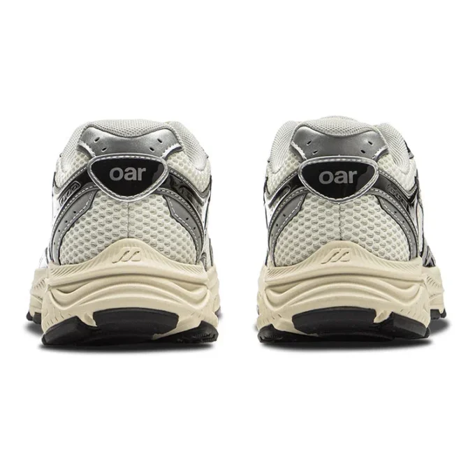 Mizuno x Oarism Racer S « Cream White Silver »
