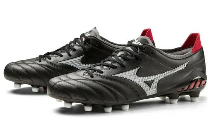 Morelia Neo 3 « Black »