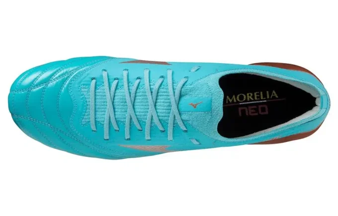 Morelia Neo 3 « Sky Blue Cooper »