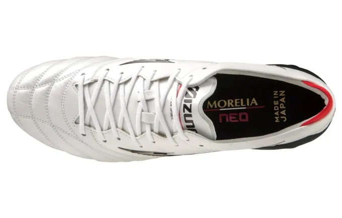 Morelia Neo IV AG « White Black »