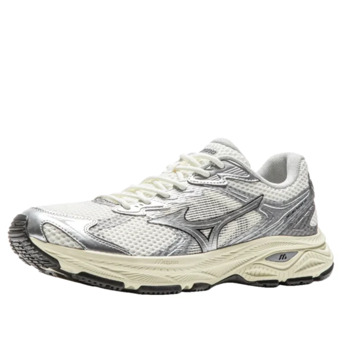 Racer V2 « Cream Silver »