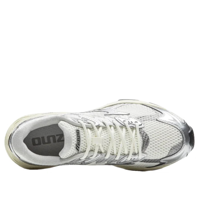 Racer V2 « Cream Silver »