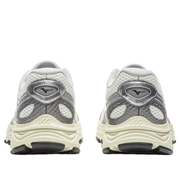 Racer V2 « Cream Silver »