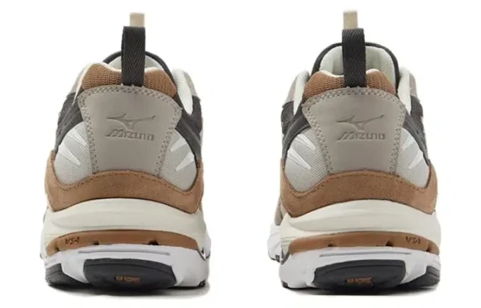 Wave Rider 10 « Brown Black White »