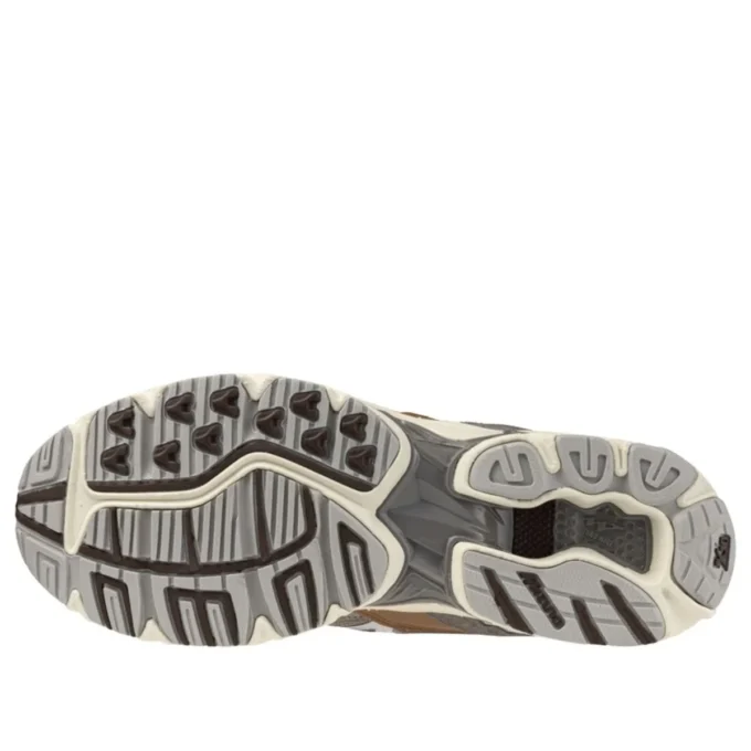 Wave Rider 10 « Fossil White Thrush »