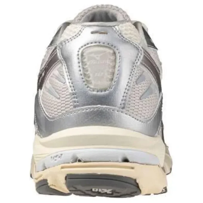 Wave Rider 10 « Metallic Snow White »
