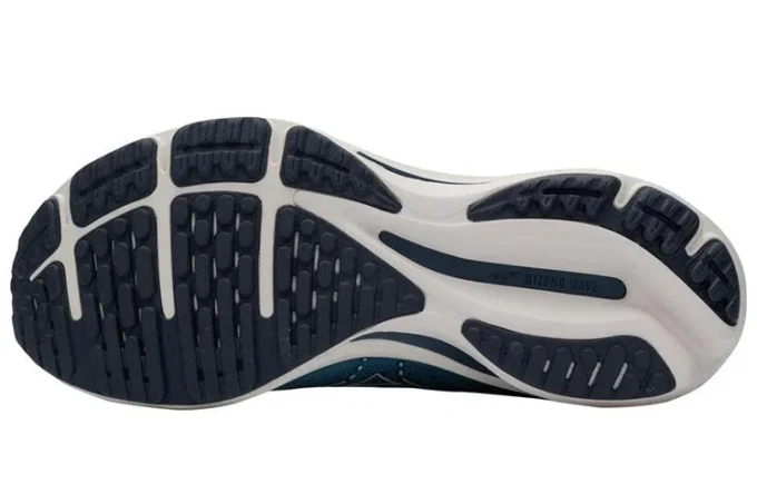 Wave Rider 25 « Azure White »